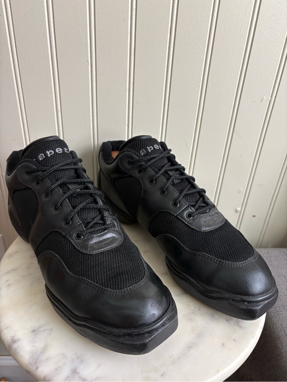 Capezio Leather & Mesh Dansneakers Men’s 10.5 Black EXCELLENT Condition Dancer